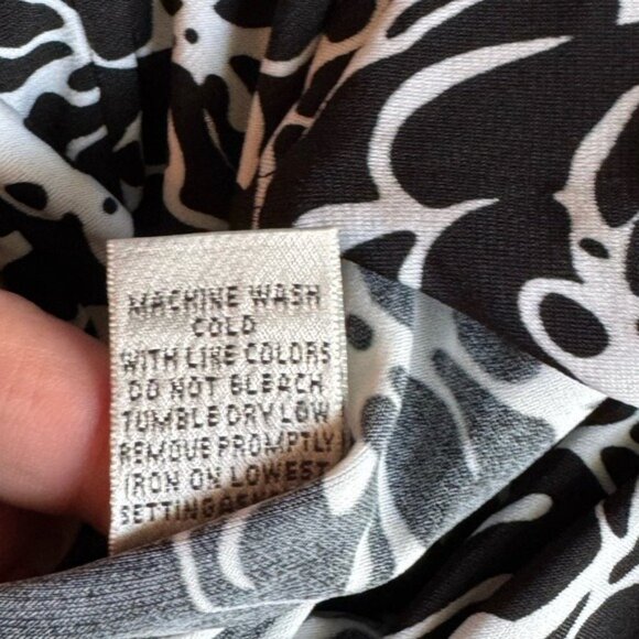 Chicos Faux Wrap Floral Dress Large Liquid Knit Midi Classy Artsy Career Wear - Picture 5 of 6